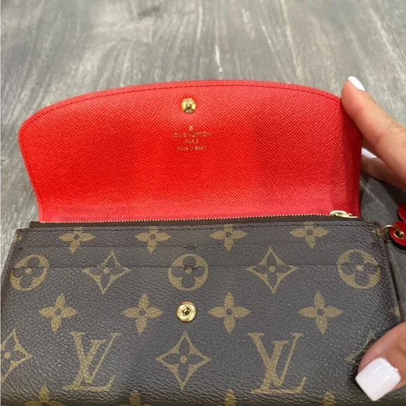 Louis Vuitton Wallet Emilie Bloom Flower
Never used - Picture 5 of 7